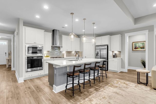 172 Collared Dove Court, Summerville, SC 29483