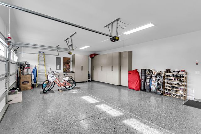 172 Collared Dove Court, Summerville, SC 29483