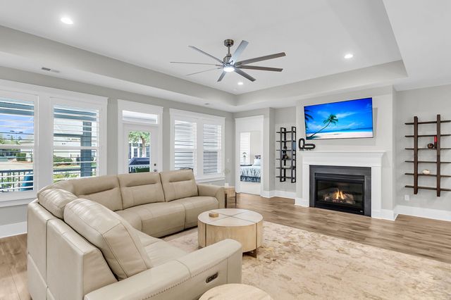 172 Collared Dove Court, Summerville, SC 29483