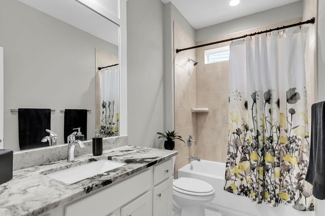 172 Collared Dove Court, Summerville, SC 29483