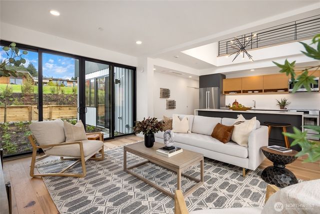 230 Canopy Path NW, Bainbridge Island, WA 98110