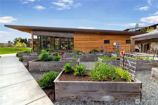 230 Canopy Path NW, Bainbridge Island, WA 98110