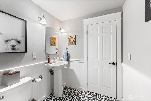 4002 55th Street Ct NW, Gig Harbor, WA 98335