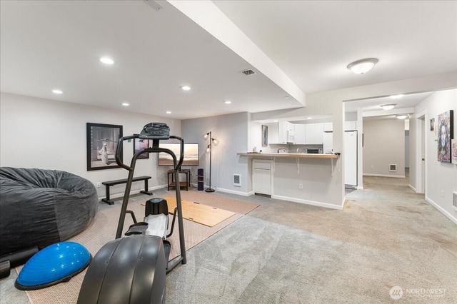 4002 55th Street Ct NW, Gig Harbor, WA 98335