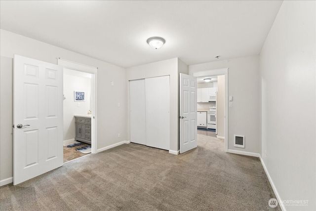 4002 55th Street Ct NW, Gig Harbor, WA 98335