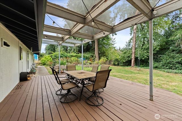 4002 55th Street Ct NW, Gig Harbor, WA 98335