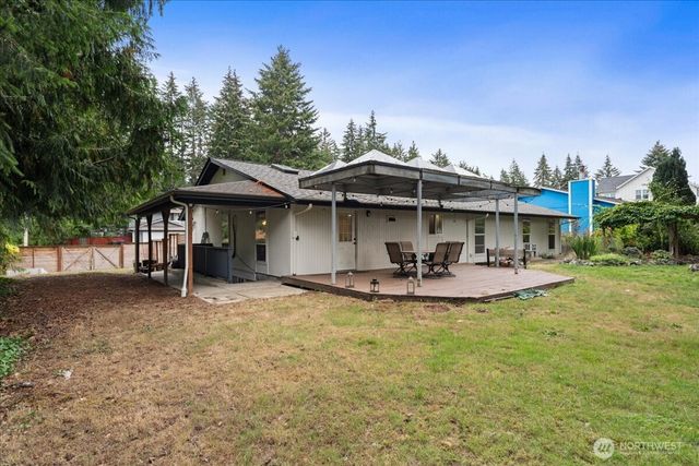4002 55th Street Ct NW, Gig Harbor, WA 98335