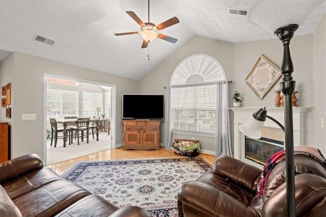 3414 Old Due West Road, Marietta, GA 30064
