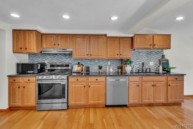 1940 Stony Point Road, Grand Island, NY 14072