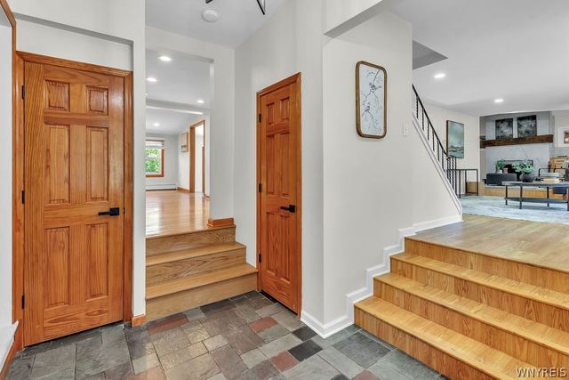 1940 Stony Point Road, Grand Island, NY 14072