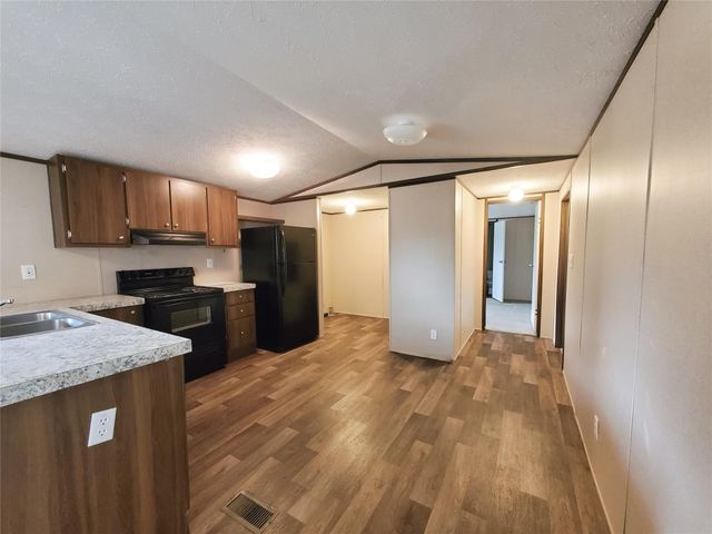 401 S Woodson Street 1, Willis, TX 77378