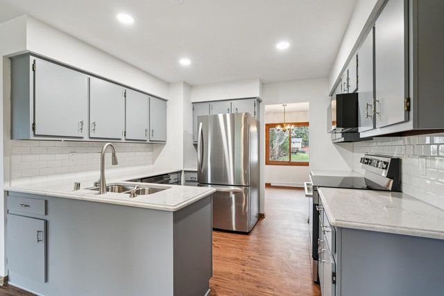 N69W7173 Bridge ROAD, Cedarburg, WI 53012