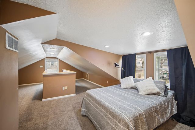 1989 SW 9th Street, Des Moines, IA 50315