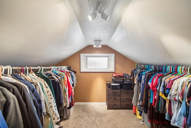 1989 SW 9th Street, Des Moines, IA 50315