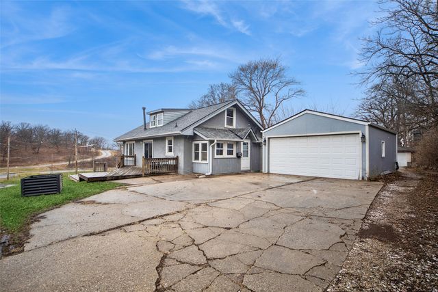 1989 SW 9th Street, Des Moines, IA 50315