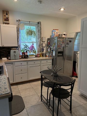 6842 Greismer Avenue, North College Hill, OH 45239