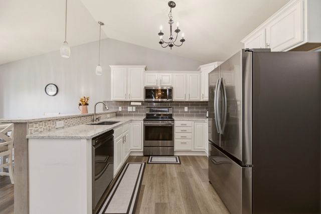 10701 W Dallas, Wichita, KS 67215