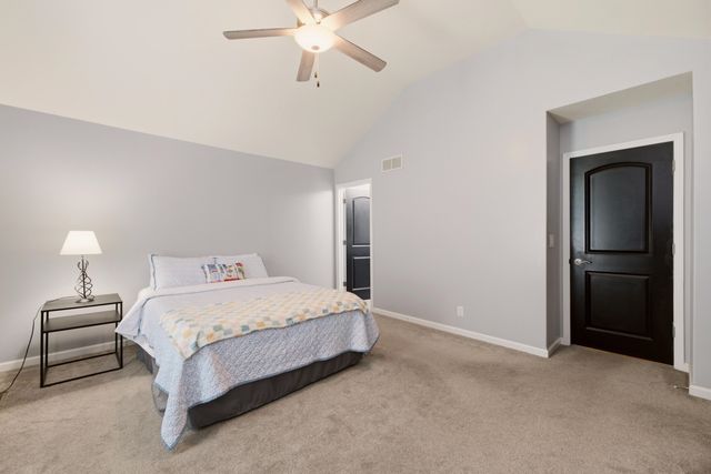 10701 W Dallas, Wichita, KS 67215