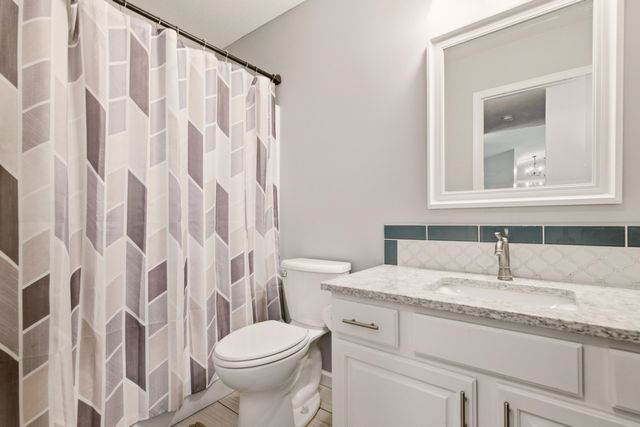 10701 W Dallas, Wichita, KS 67215