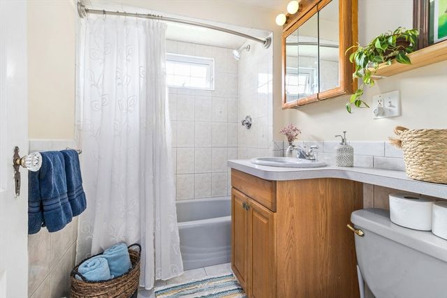 69 Orchard 69, Medford, MA 02155