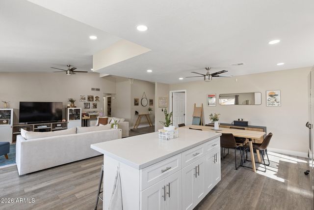 2210 E EDGEWOOD Avenue, Mesa, AZ 85204