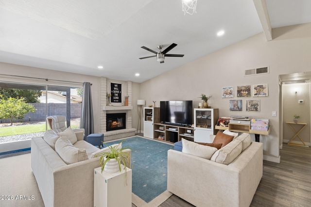 2210 E EDGEWOOD Avenue, Mesa, AZ 85204