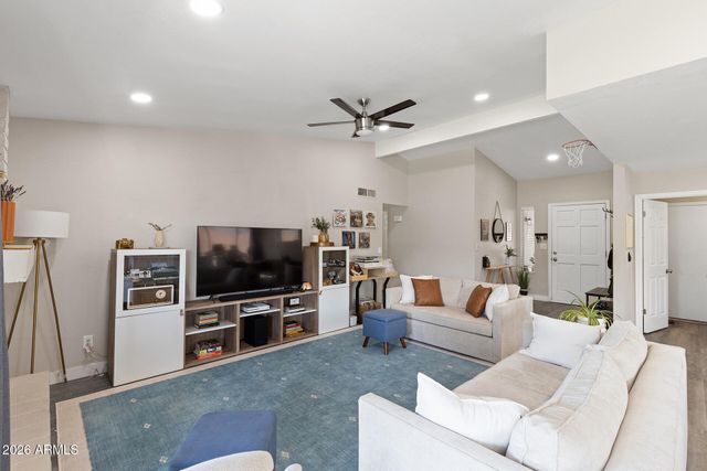 2210 E EDGEWOOD Avenue, Mesa, AZ 85204