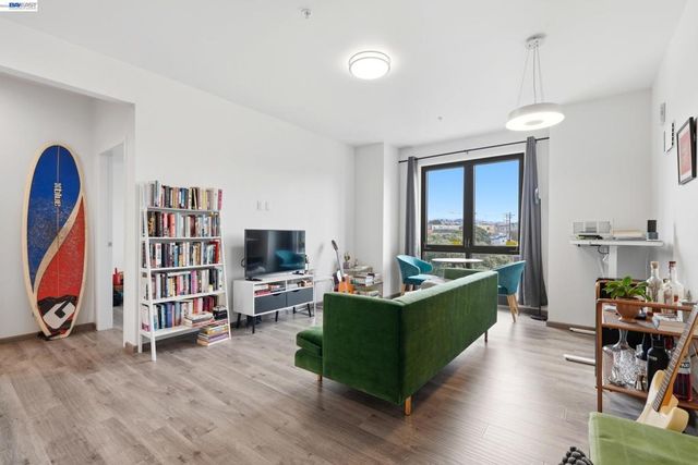 3535 Wawona St 315, San Francisco, CA 94116