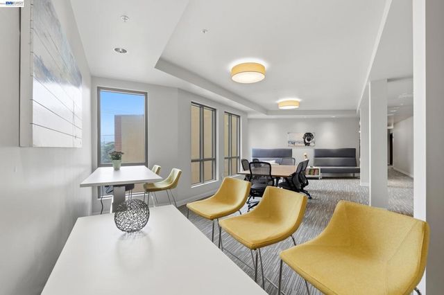 3535 Wawona St 315, San Francisco, CA 94116