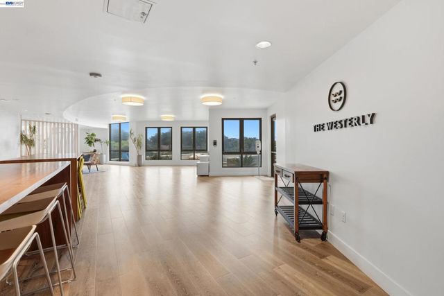 3535 Wawona St 315, San Francisco, CA 94116