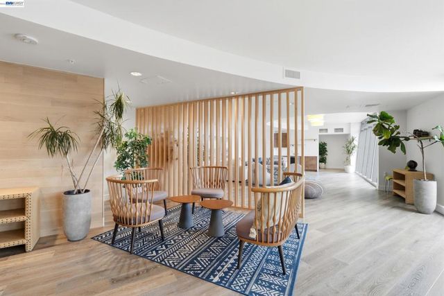3535 Wawona St 315, San Francisco, CA 94116