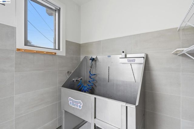 3535 Wawona St 315, San Francisco, CA 94116