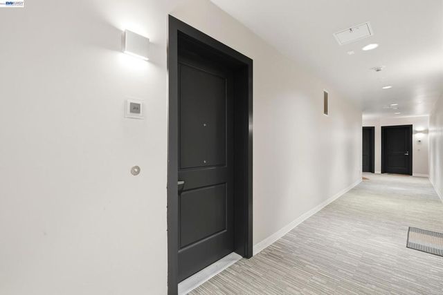 3535 Wawona St 315, San Francisco, CA 94116