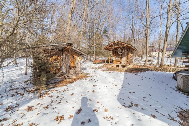 W3480 Lake Drive, Montello, WI 53949