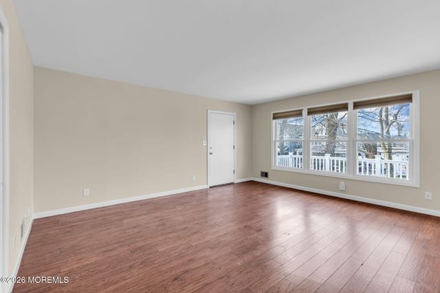 404 9th Avenue Upper, Belmar, NJ 07719