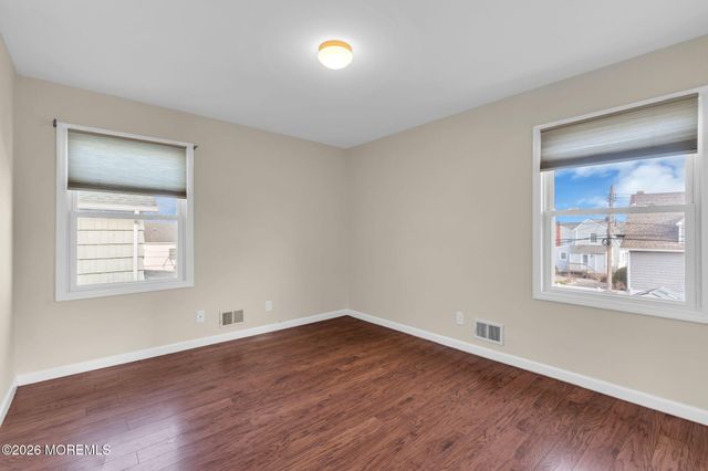 404 9th Avenue Upper, Belmar, NJ 07719