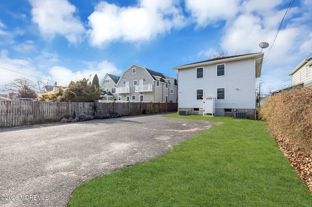 404 9th Avenue Upper, Belmar, NJ 07719