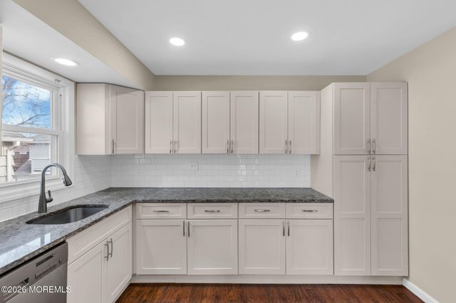 404 9th Avenue Upper, Belmar, NJ 07719