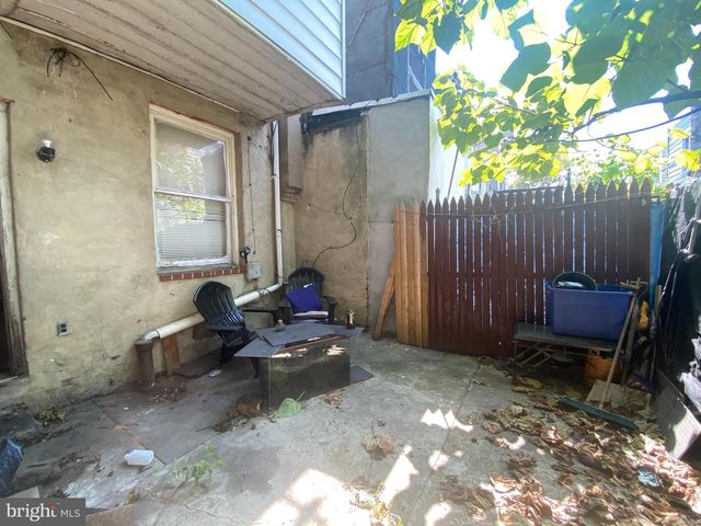 2838 N MUTTER ST, Philadelphia, PA 19133