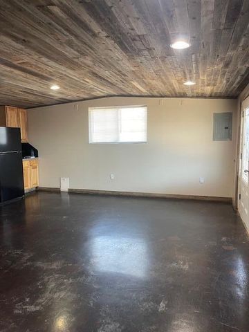 3920 Avenue U, Lubbock, TX 79412