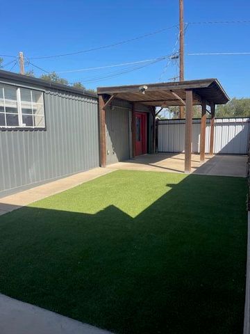 3920 Avenue U, Lubbock, TX 79412