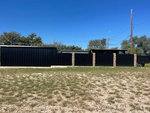 3920 Avenue U, Lubbock, TX 79412