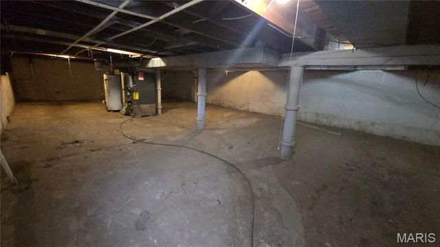 6350 Madison Avenue, St Louis, MO 63134