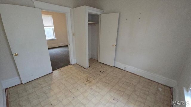 6350 Madison Avenue, St Louis, MO 63134