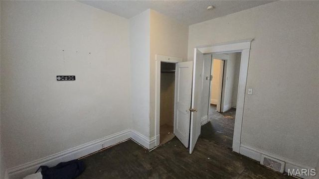 6350 Madison Avenue, St Louis, MO 63134