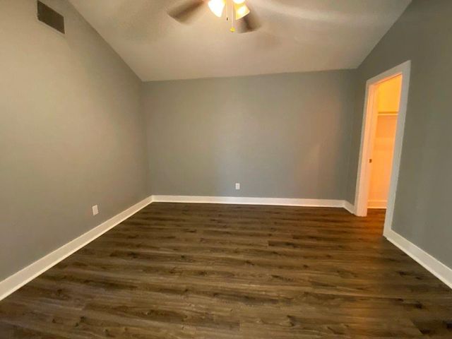 3411 Lynridge DR B, Austin, TX 78723