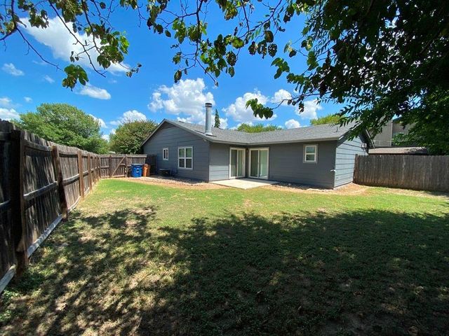3411 Lynridge DR B, Austin, TX 78723