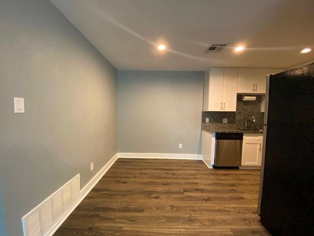 3411 Lynridge DR B, Austin, TX 78723