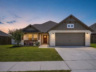 956 Sam Street, Springtown, TX 76082