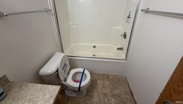 7505 N 1200 Road, Middlebury, IN 46540